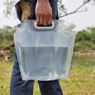 Összecsukható, zárható tartály ivóvízhez - 10 liter - Átlátszó